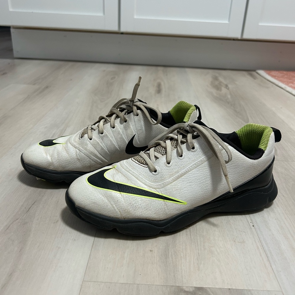 Nike Waterproof Women’s Golf Shoes